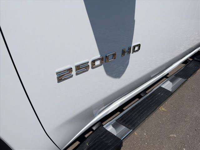 Used 2024 Chevrolet Silverado 2500 LT w/ Convenience Package AWD/4WD image 10