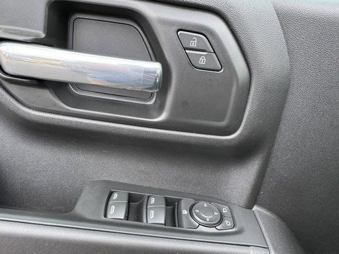 New 2025 Chevrolet Silverado 1500 Custom image 12
