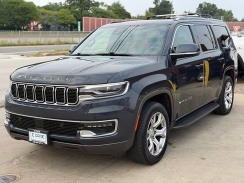 Used 2022 Jeep Wagoneer Series I w/ Premium Group I AWD/4WD image 1