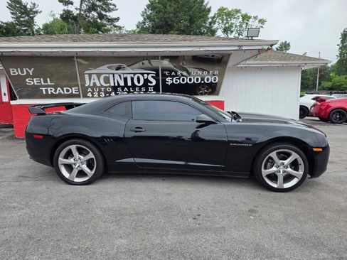Used 2013 Chevrolet Camaro LS RWD image 4