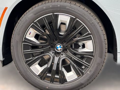 Used 2026 BMW X3 xDrive30i w/ M Sport Package AWD/4WD image 11