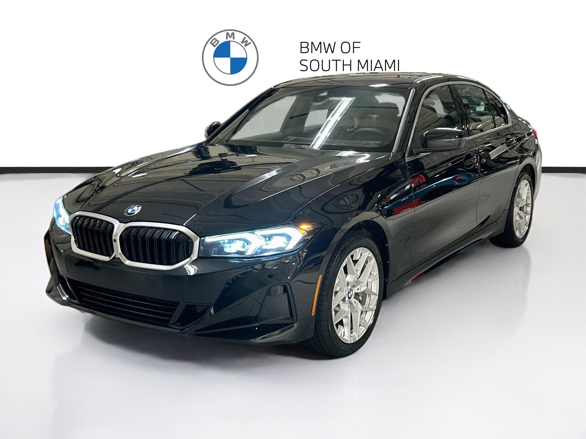 Certified 2025 BMW 330i Sedan w/ Premium Package RWD image 3