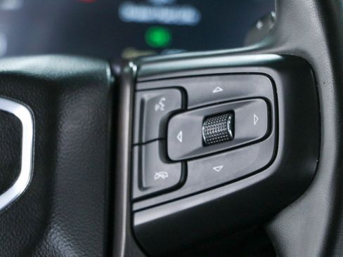 Used 2024 GMC Sierra 1500 AT4 w/ Technology Package AWD/4WD image 15