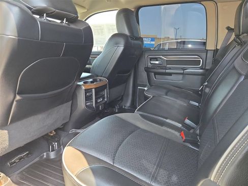 Used 2022 RAM 2500 Laramie AWD/4WD image 16