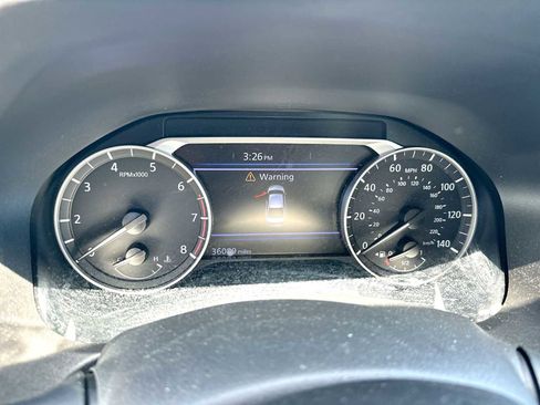 Used 2025 Nissan Altima 2.5 SV image 5