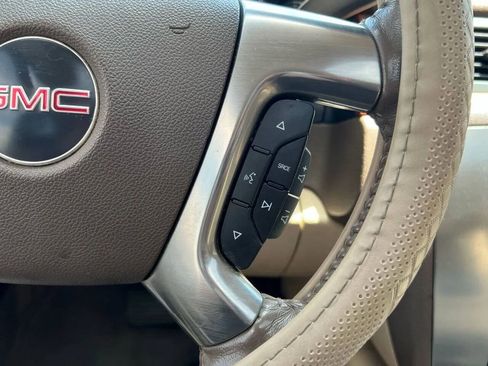 Used 2007 GMC Yukon XL SLT w/ SLT Preferred Equipment Group image 20