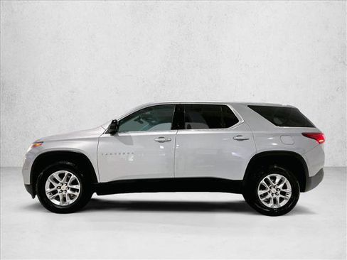Used 2021 Chevrolet Traverse LS FWD image 6