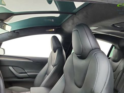 Used 2024 Tesla Model X AWD/4WD image 35