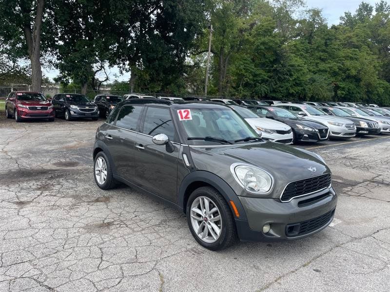 Used 2012 MINI Cooper Countryman S FWD image 3