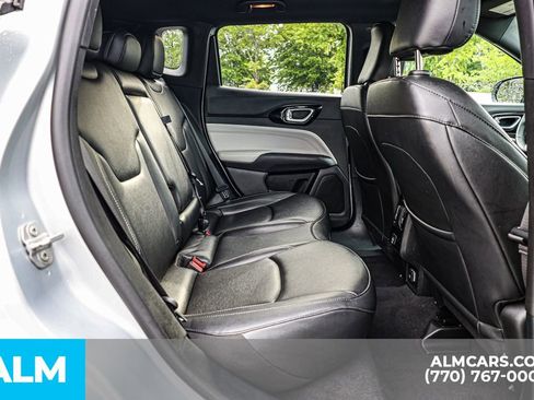 Used 2025 Jeep Compass Limited AWD/4WD image 22