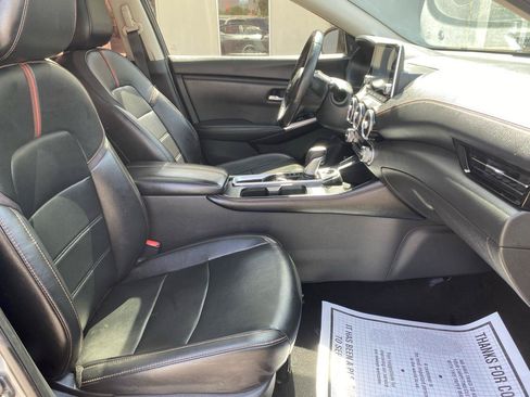 Used 2021 Nissan Sentra SR w/ SR Premium Package FWD image 10