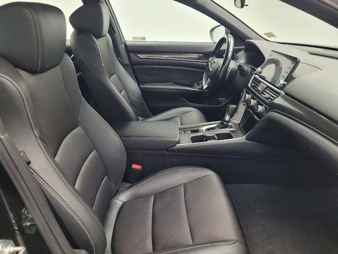 Used 2020 Honda Accord Sport image 21
