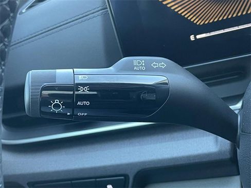 New 2026 Kia Carnival EX image 34