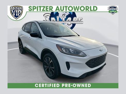 Used 2022 Ford Escape SE w/ SE Sport Appearance Package image 1