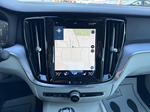 Used 2020 Volvo S60 T6 Momentum w/ Protection Package Premier image 31