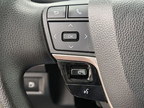 Used 2025 Toyota Camry LE FWD image 21