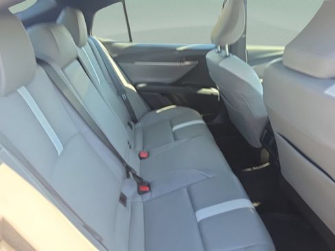 Used 2025 Toyota Camry SE FWD image 32