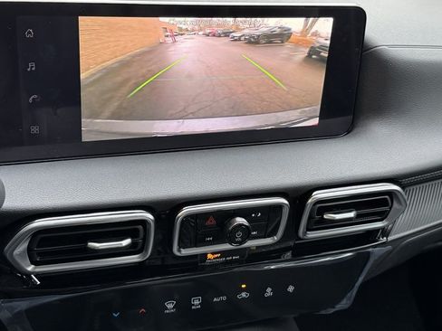 New 2026 Nissan Sentra SV w/ Floor Mat Package FWD image 20