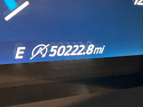 Used 2021 Ford F150 Lariat w/ Equipment Group 502A High AWD/4WD image 12