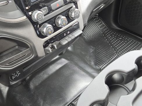 New 2026 RAM 2500 Tradesman w/ Chrome Appearance Group image 16