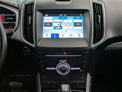 Used 2017 Ford Edge Titanium image 26