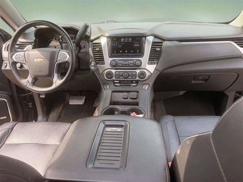 Used 2015 Chevrolet Suburban LT AWD/4WD image 40
