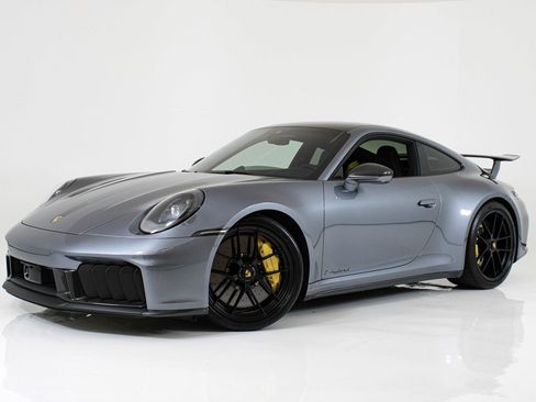 Used 2026 Porsche 911 Carrera GTS RWD image 52
