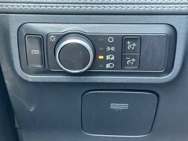 Used 2024 Ford Mustang Premium RWD image 30