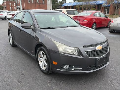 Used 2011 Chevrolet Cruze LT w/ RS Package image 3