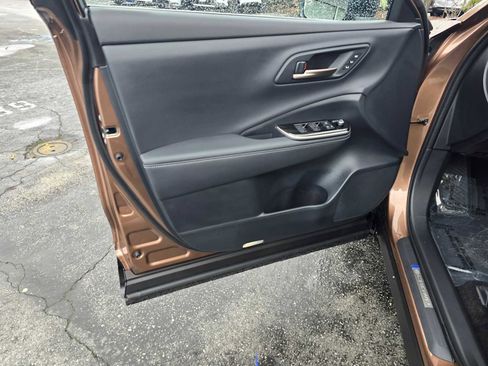 New 2025 Toyota Crown Signia image 23