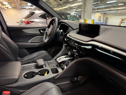 Certified 2023 Acura MDX A-Spec image 31