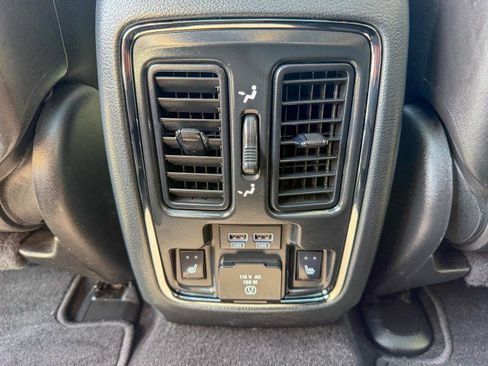 Used 2020 Jeep Grand Cherokee Limited w/ Luxury Group II RWD image 10