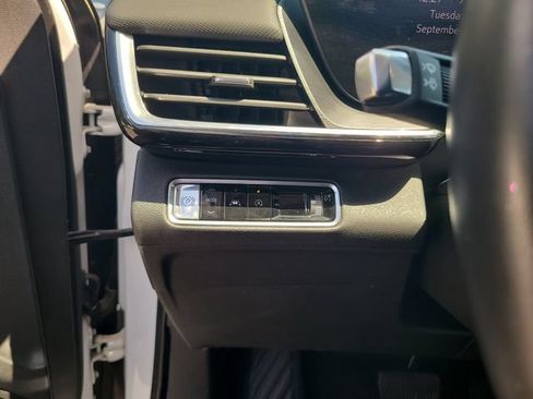 Used 2024 Buick Envision Preferred AWD/4WD image 17
