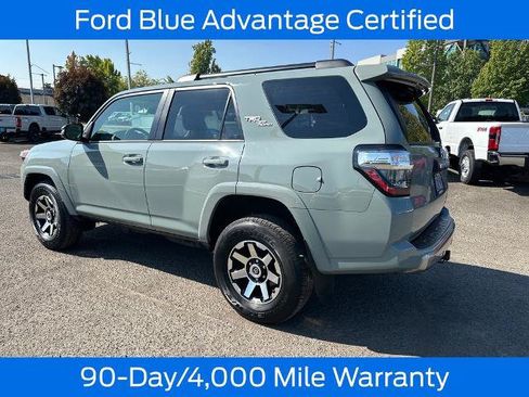 Used 2023 Toyota 4Runner TRD Off-Road Premium w/ Moonroof Package AWD/4WD image 5