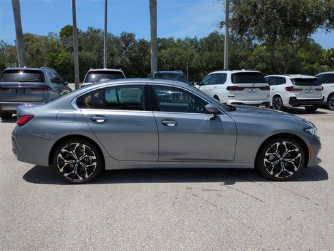 New 2025 BMW 330i xDrive Sedan w/ Convenience Package image 3