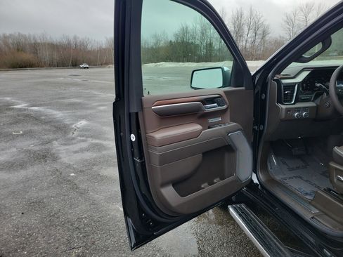 New 2026 GMC Sierra 1500 Denali AWD/4WD image 17
