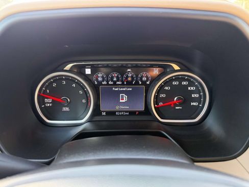 Used 2021 Chevrolet Tahoe Premier AWD/4WD image 26