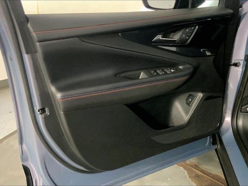 Used 2025 Chevrolet Blazer EV RS AWD/4WD image 24