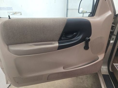 Used 1993 Ford Ranger XLT RWD image 14