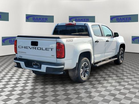 Used 2021 Chevrolet Colorado Z71 AWD/4WD image 2