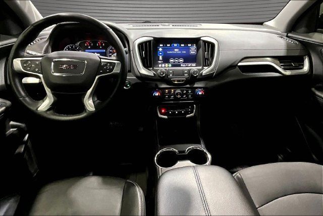 Used 2023 GMC Terrain SLT w/ Elevation Edition FWD image 7