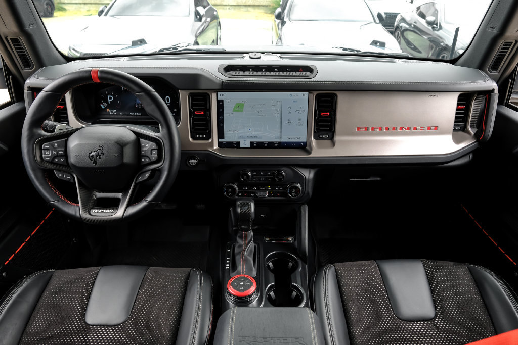 Used 2024 Ford Bronco Raptor w/ Interior Carbon Fiber Pack 6 AWD/4WD image 12