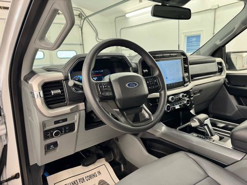 Used 2022 Ford F150 Lightning Pro AWD/4WD image 14