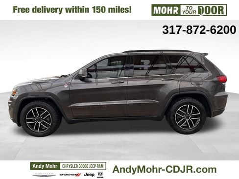 Used 2019 Jeep Grand Cherokee Trailhawk image 4