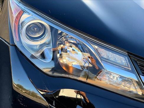 Used 2014 Toyota RAV4 LE image 27