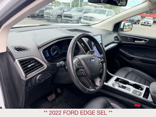 Used 2022 Ford Edge SEL AWD/4WD image 14