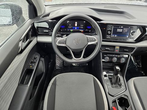 Used 2023 Volkswagen Taos S FWD image 11