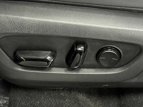 Used 2025 Lexus NX 250 FWD image 29