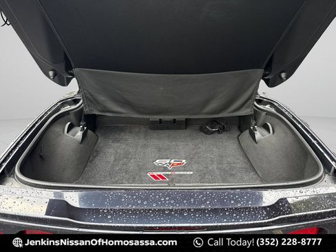 Used 2013 Chevrolet Corvette Grand Sport w/ 2LT Preferred Equipment Group RWD image 21