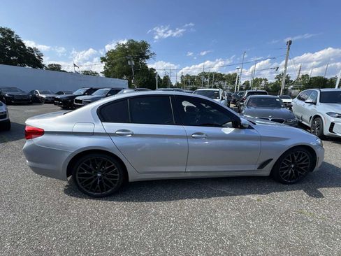 Used 2019 BMW 530i w/ Convenience Package RWD image 8